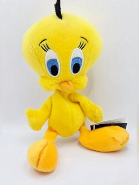 Vintage 1998 Tweety Bird Plush Bean Bag Warner Bros Studio Store 9" Yellow